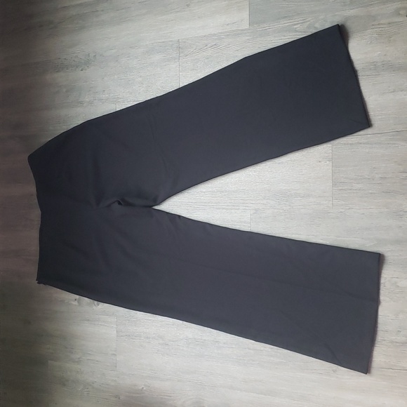 Calvin Klein womans black pants - Picture 5 of 8